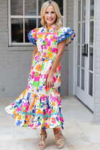 Load image into Gallery viewer, Pink Ricrac Trim Flutter Sleeve Buttoned Floral Maxi Dress. (SPI)