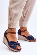 Load image into Gallery viewer, S.I.S Buskin Blue Platform sandals 179859