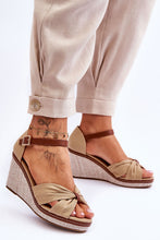 Load image into Gallery viewer, S.I.S  LT Brown / Cream Buskin platform sandals 179861