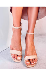 Load image into Gallery viewer, Inello Heel sandals 180730