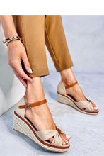 Load image into Gallery viewer, Inello Buskin Light Brown/ Cream heel sandals 181962